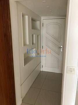 Apartamento à venda com 4 quartos, 161m² - Foto 8