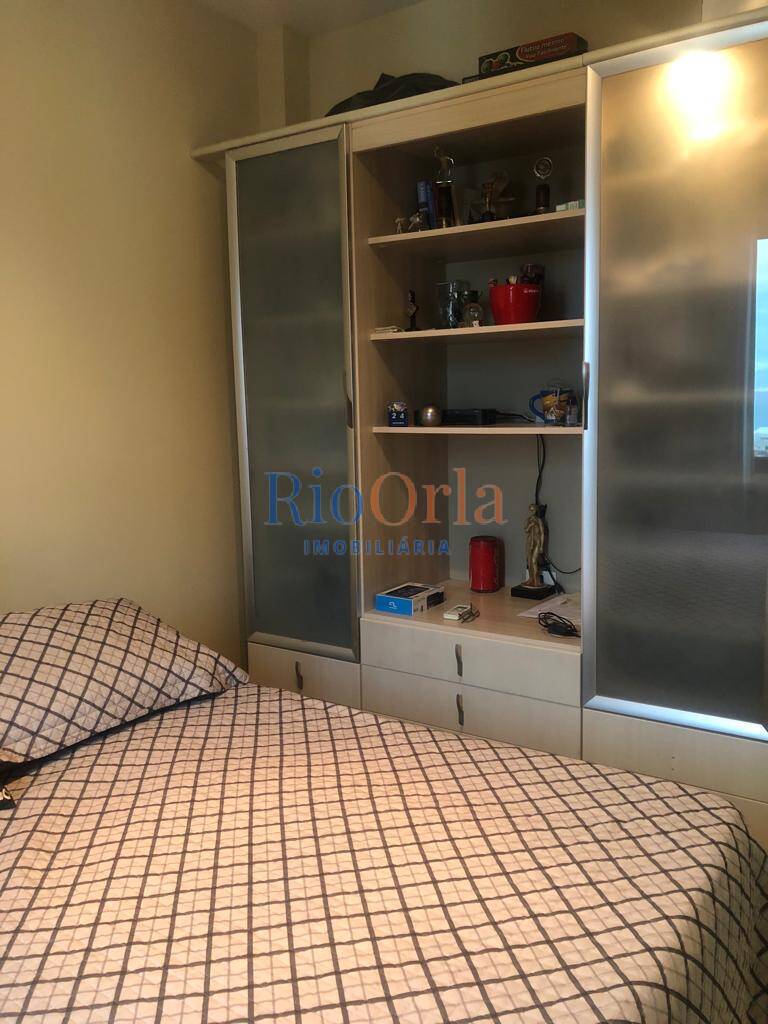 Apartamento à venda com 4 quartos, 185m² - Foto 15