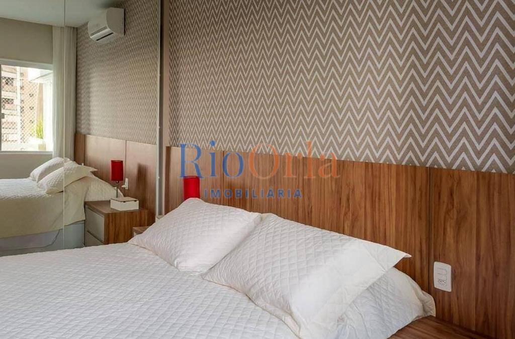 Apartamento à venda com 3 quartos, 221m² - Foto 14