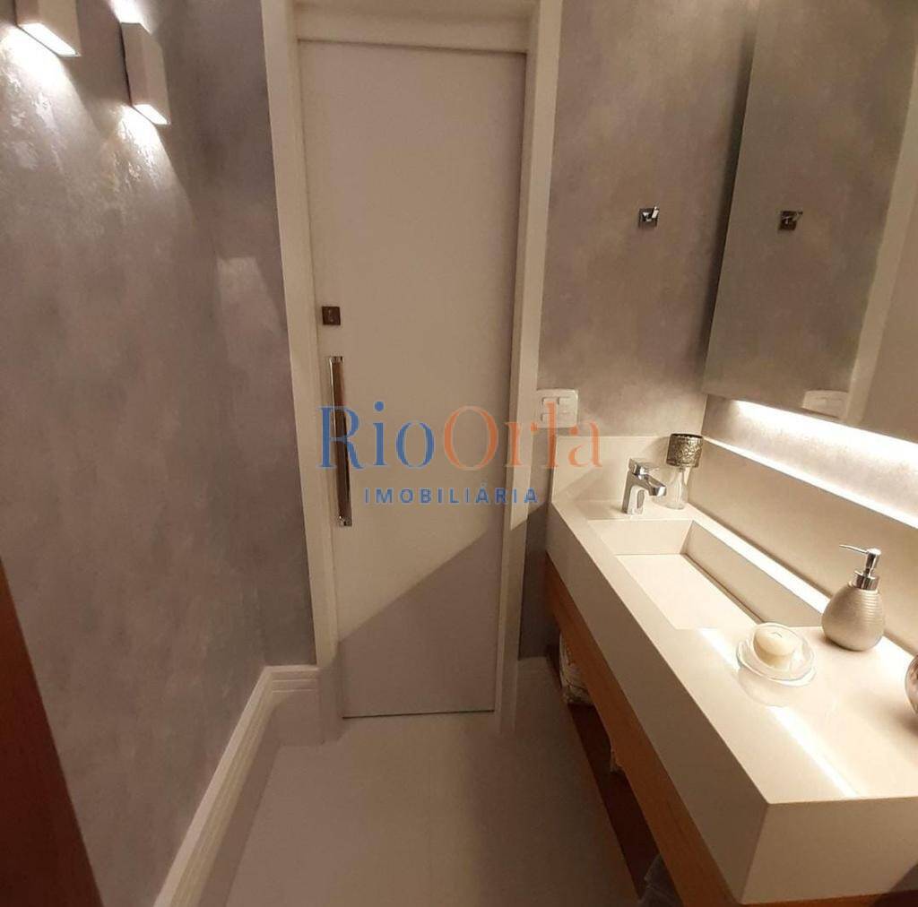 Apartamento à venda com 3 quartos, 221m² - Foto 13