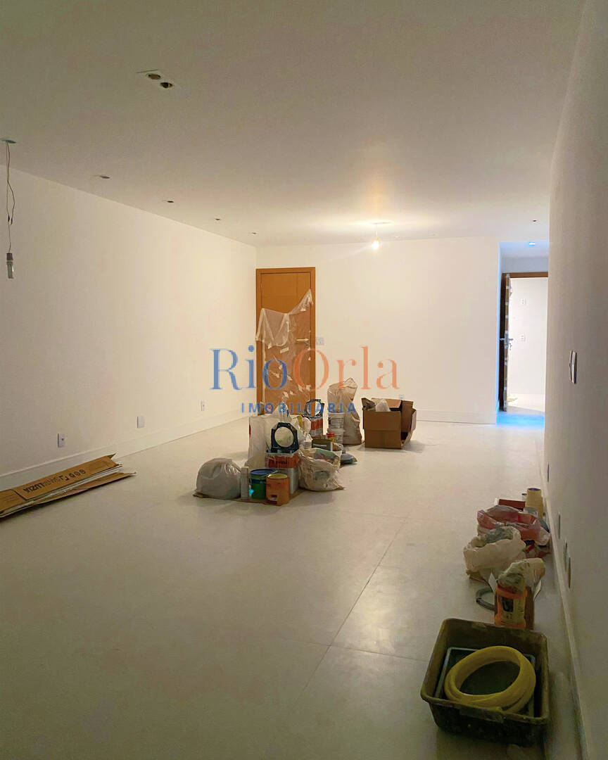 Apartamento à venda com 4 quartos, 168m² - Foto 3